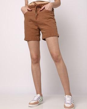 shorts with insert pockets