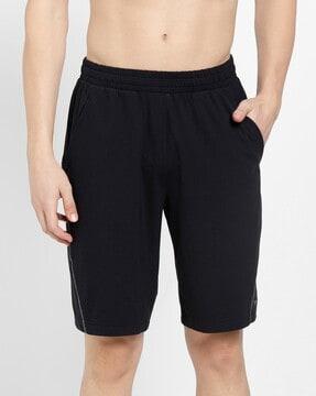 shorts with insert pockets