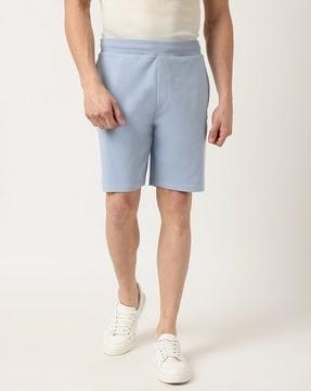 shorts with insert pockets