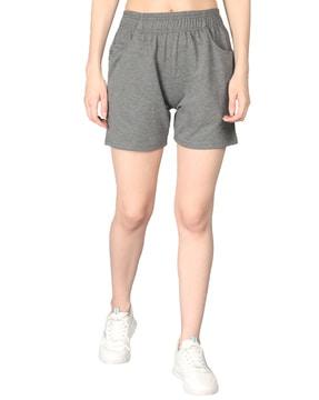 shorts with insert pockets