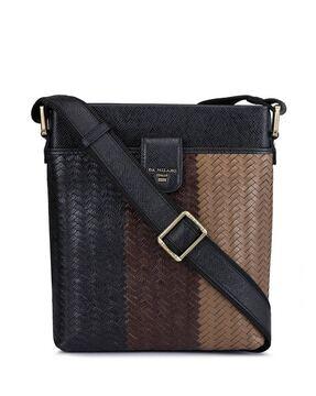 shoulder bag with adjustable strap