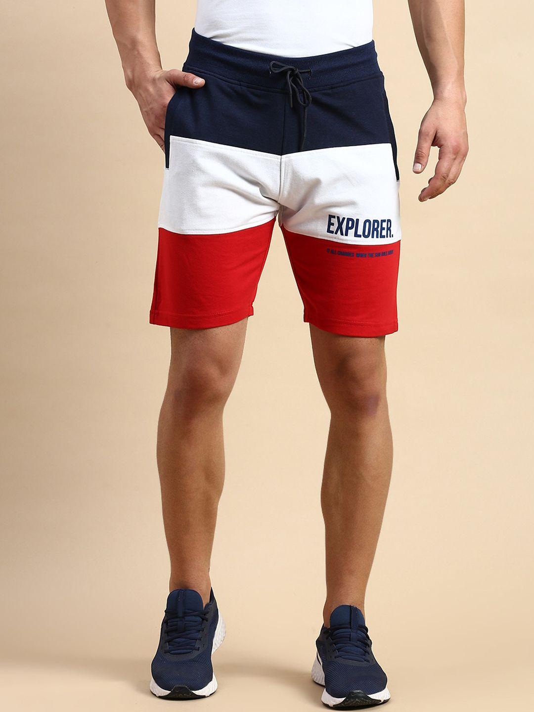 showoff men colourblocked mid-rise cotton shorts