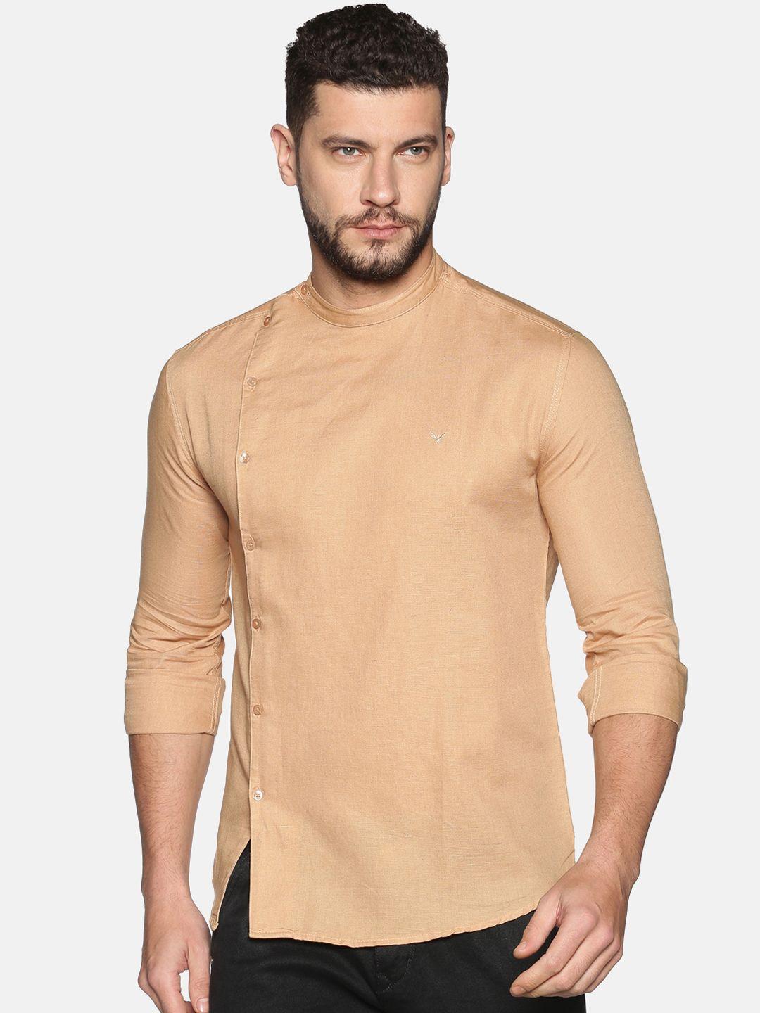 showoff men cream-coloured slim fit solid casual shirt