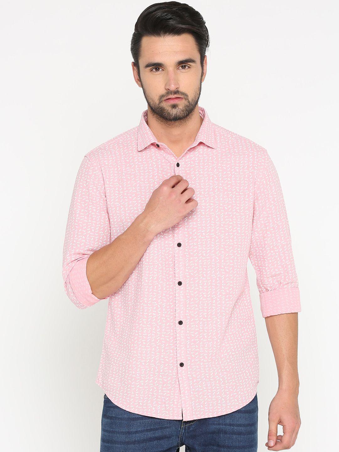 showoff men pink slim fit printed casual shirt