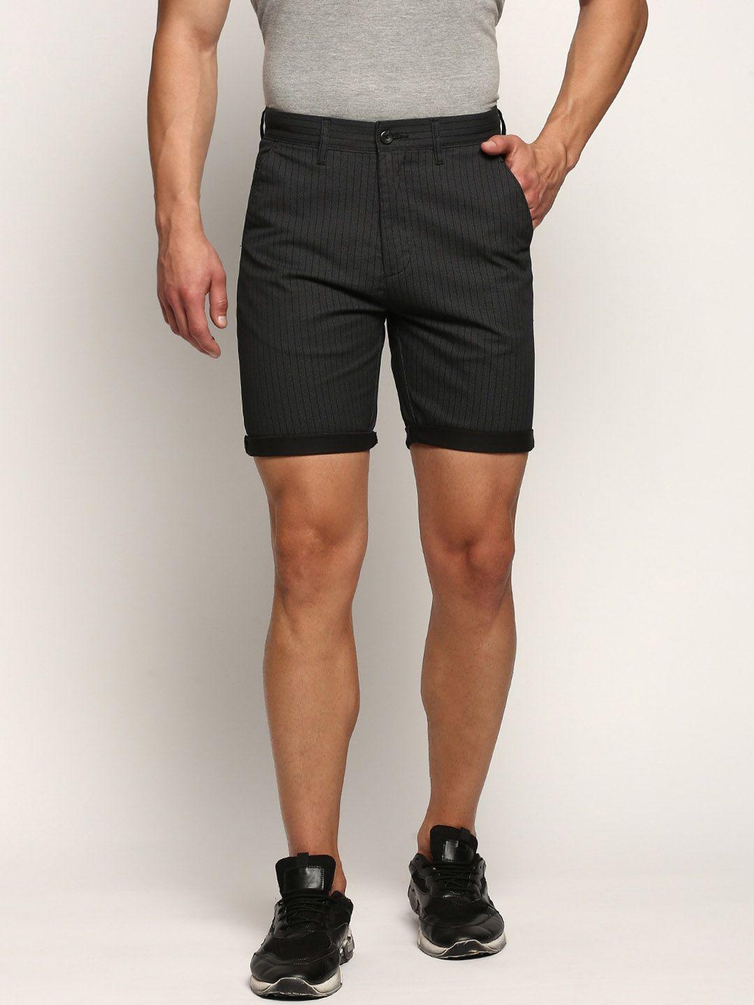 showoff-men-striped-mid-rise-cotton-shorts