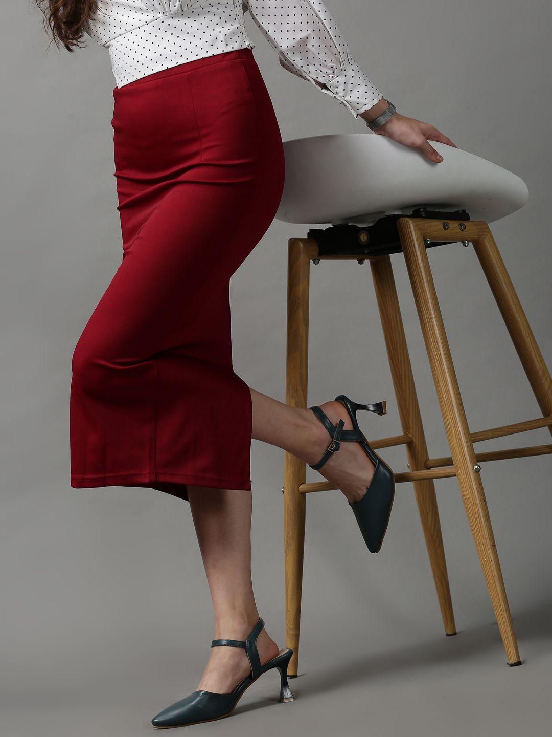 showoff women maroon solid straight pencil skirt
