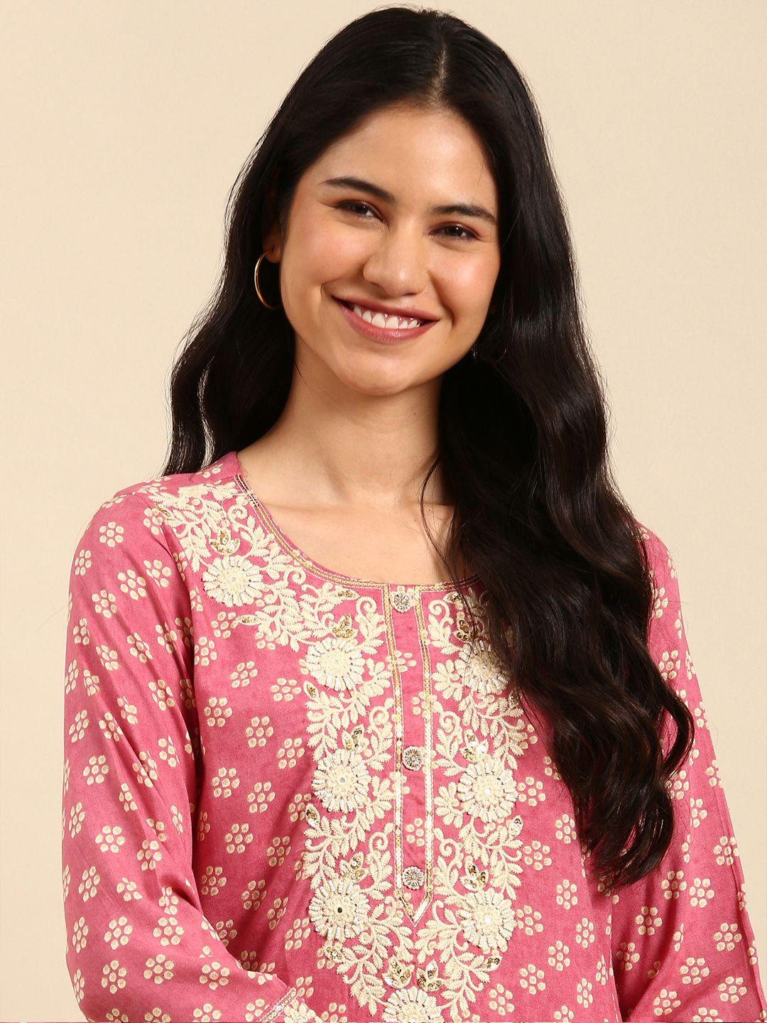 showoff women pink floral printed thread work kurta with trousers