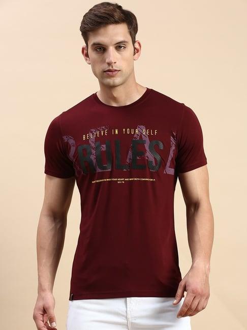 showoff burgundy cotton slim fit printed t-shirt