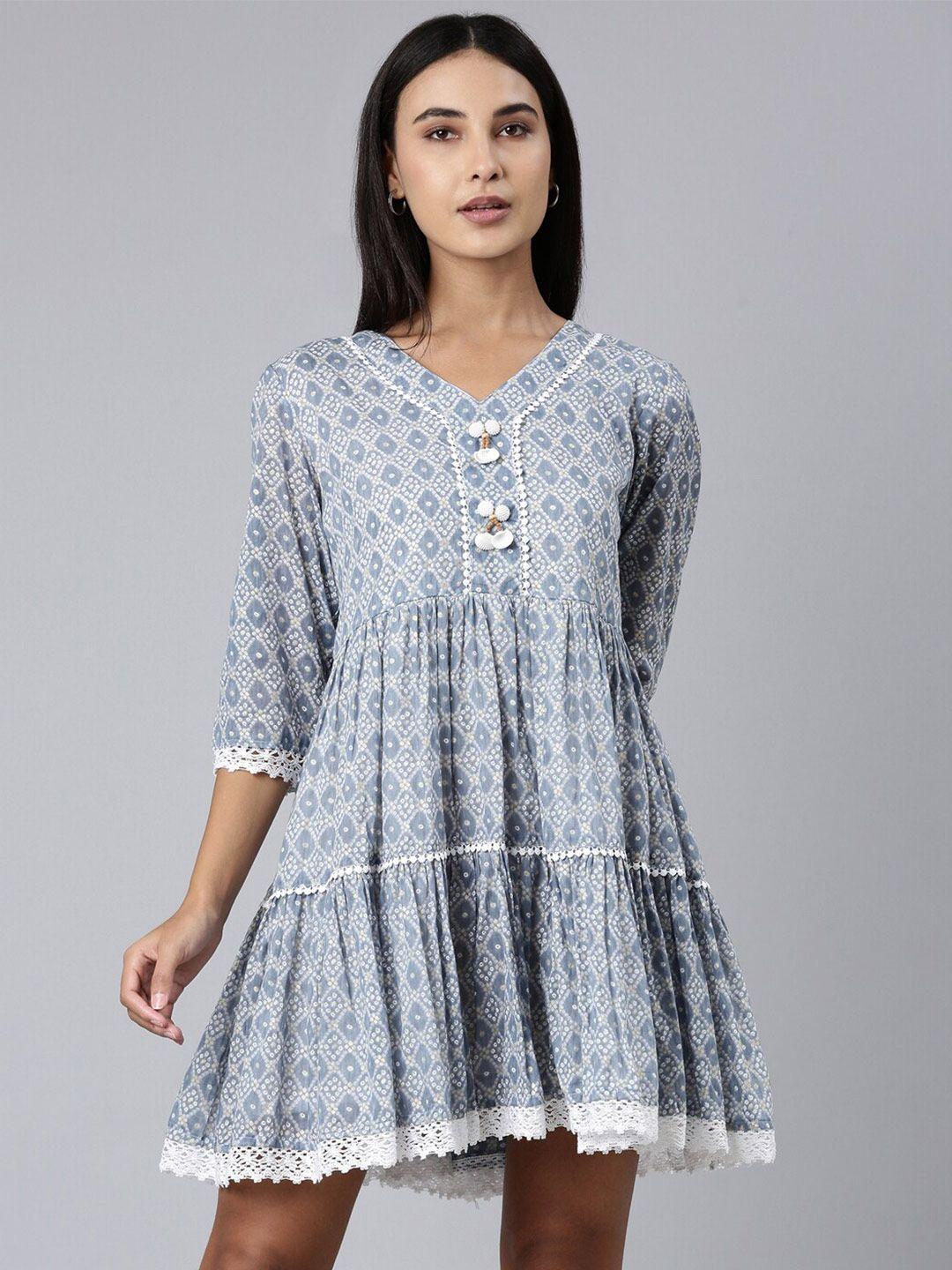 showoff ethnic motifs printed v-neck tiered fit & flare dress