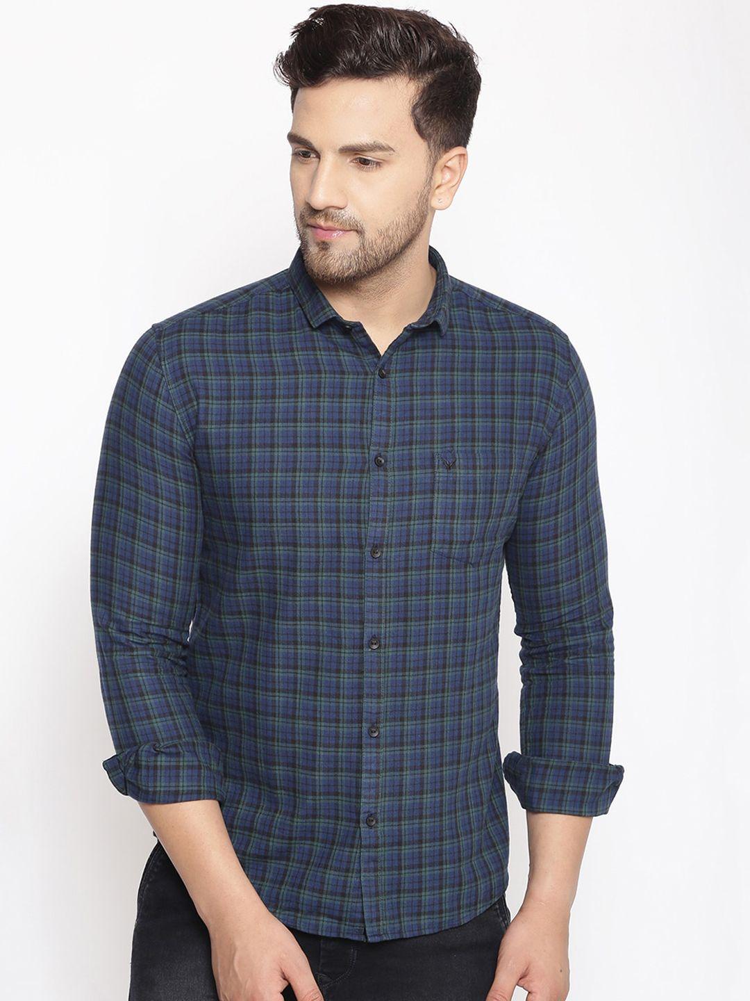 showoff men blue & green cotton classic slim fit checked casual shirt