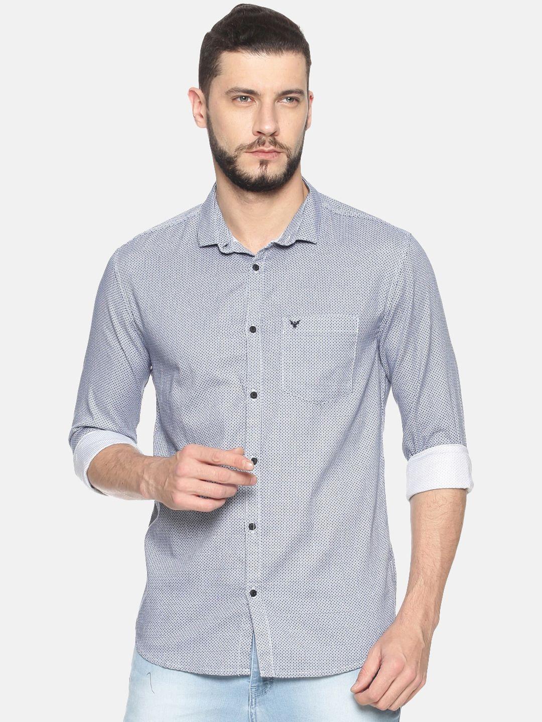 showoff men blue & white slim fit printed casual shirt