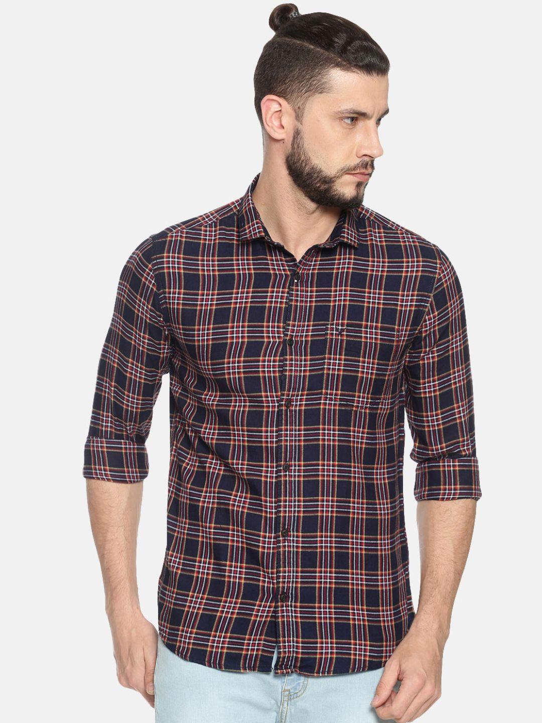 showoff men navy blue & red slim fit checked casual shirt