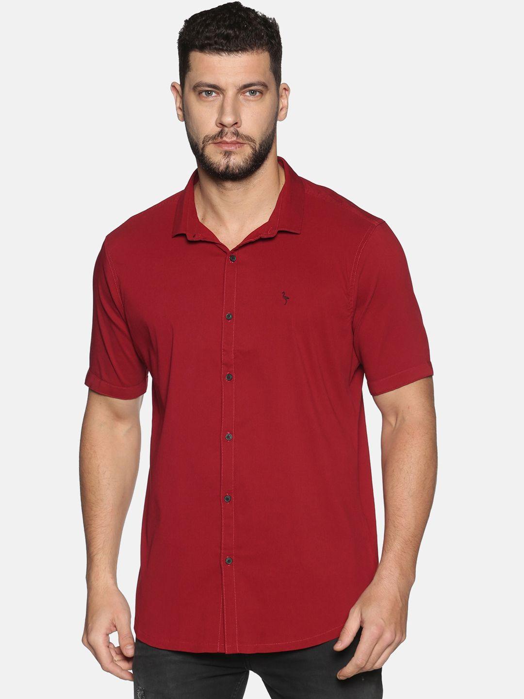 showoff men red slim fit solid casual shirt
