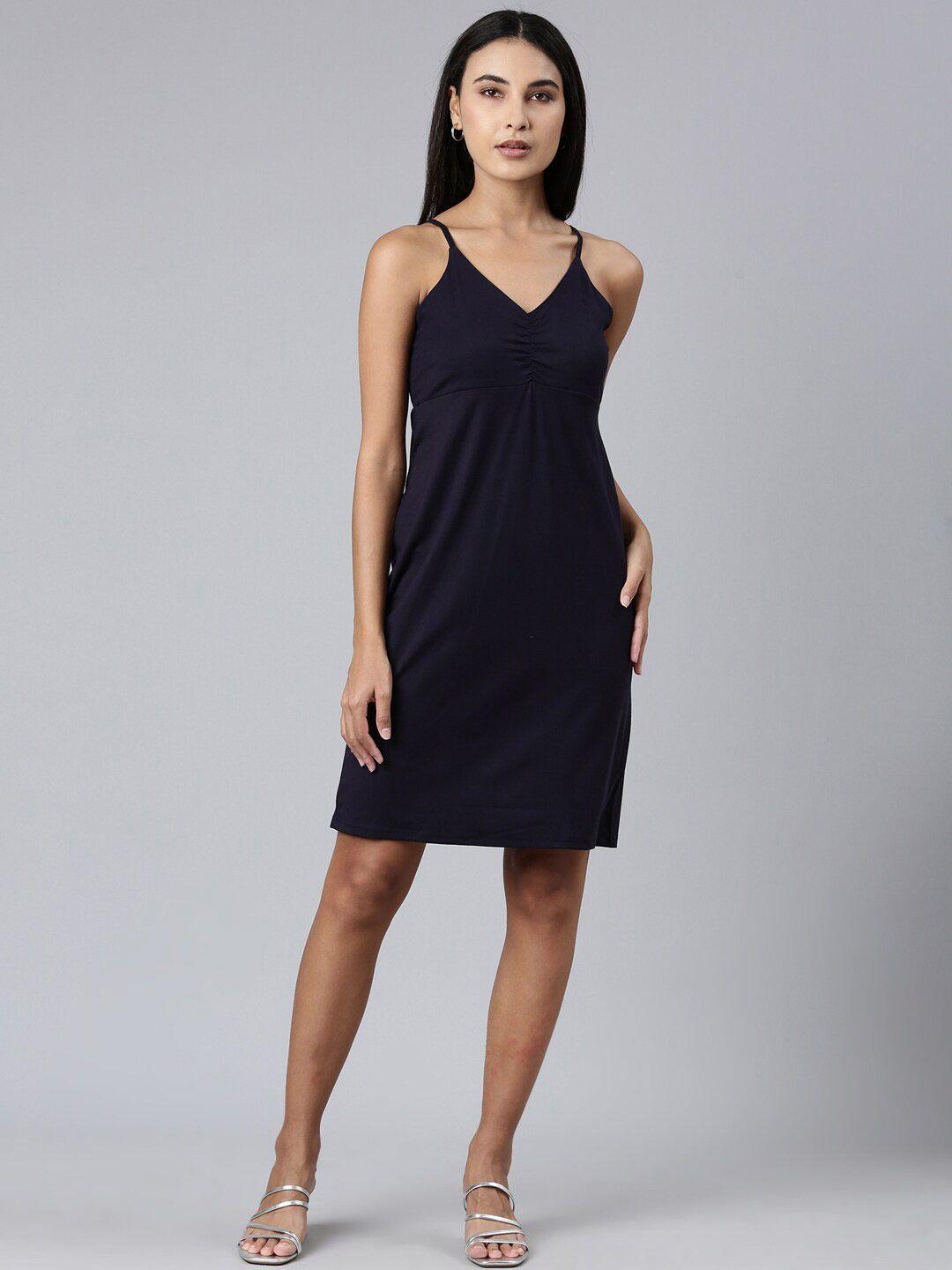 showoff sleeveless sheath midi dress