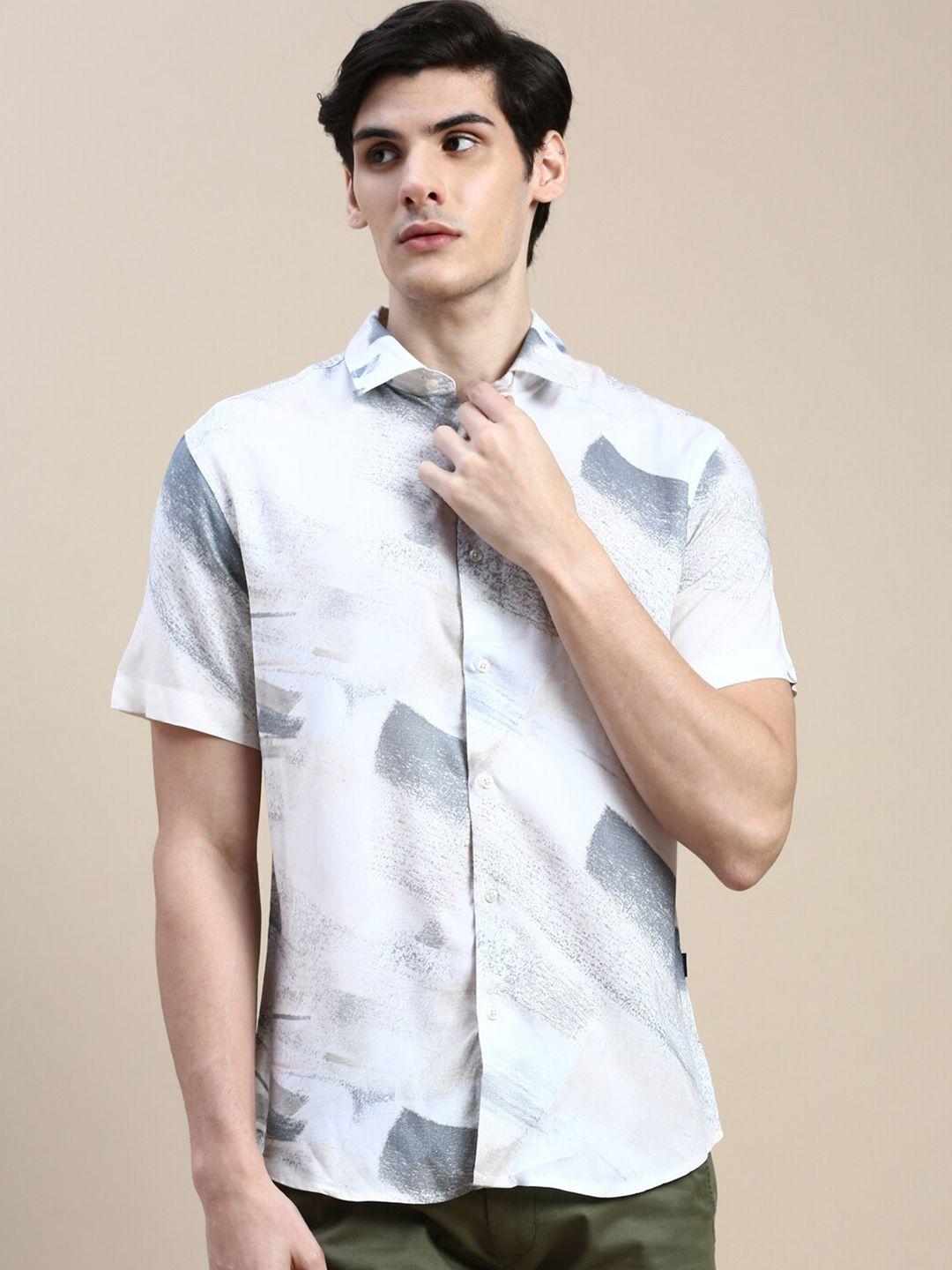 showoff standard slim fit opaque printed cotton casual shirt