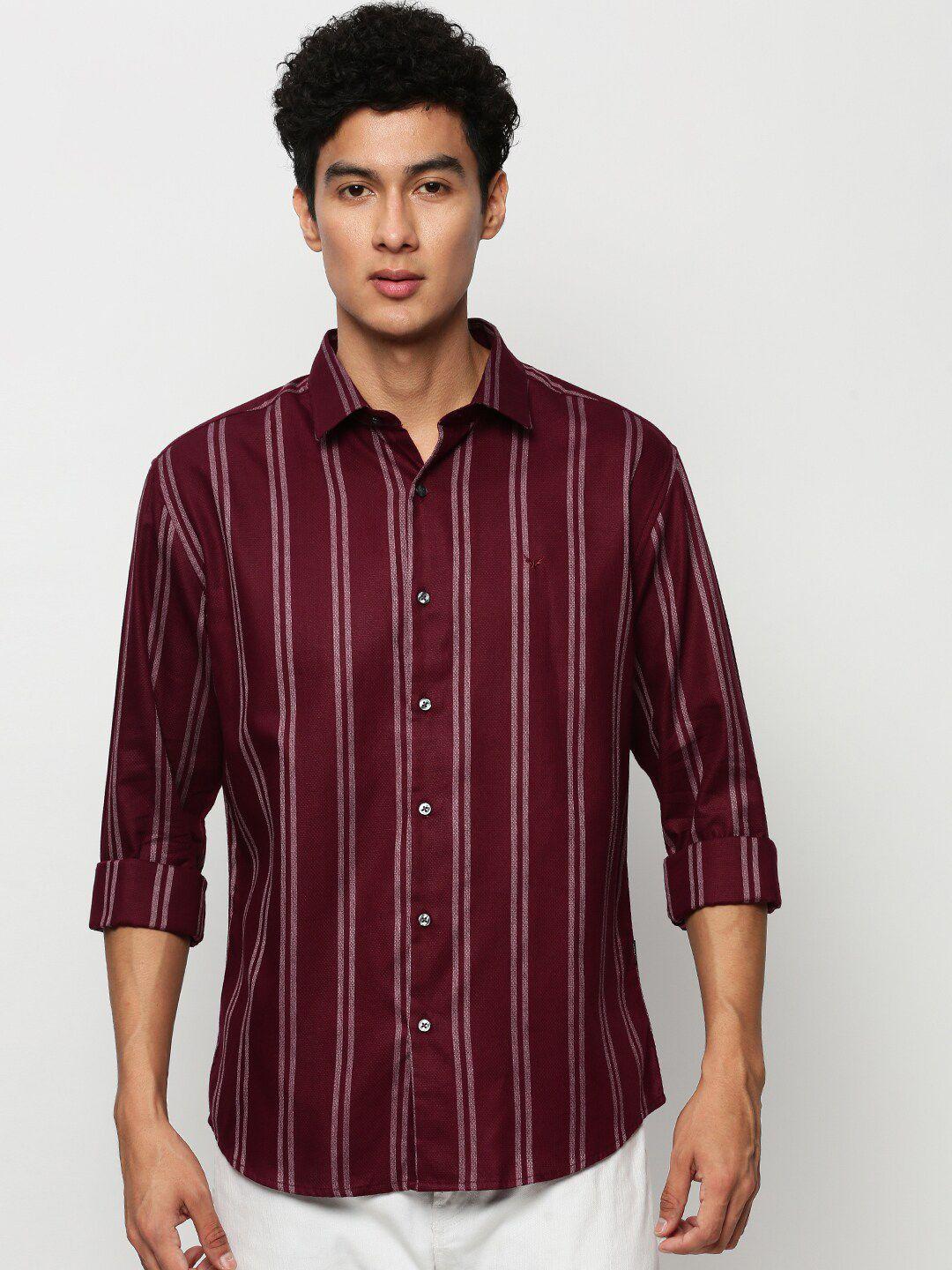 showoff striped cotton premium slim fit opaque casual shirt