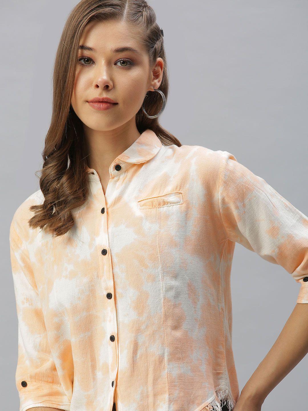 showoff women peach-coloured comfort boxy printed cotton casual shirt