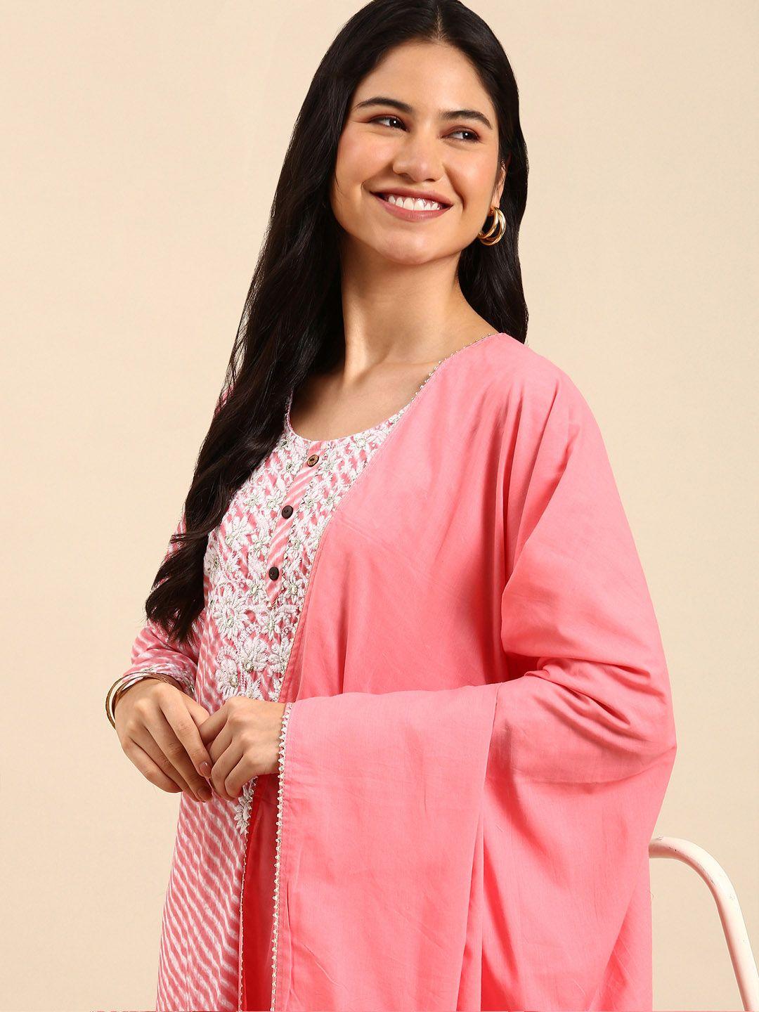 showoff women pink leheriya printed mirror work kurta with trousers & with dupatta