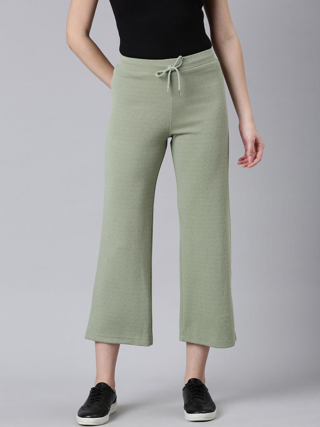 showoff women straight fit wrinkle free cropped parallel trousers