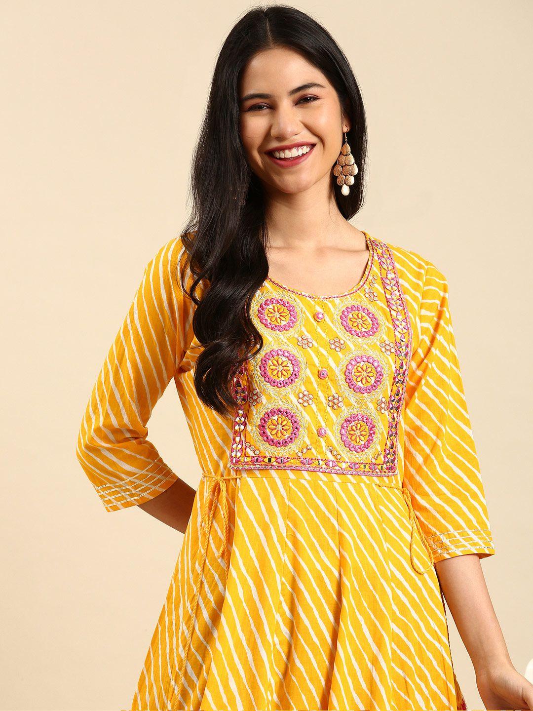 showoff women yellow & pink embellished gotta patti anarkali cotton kurta