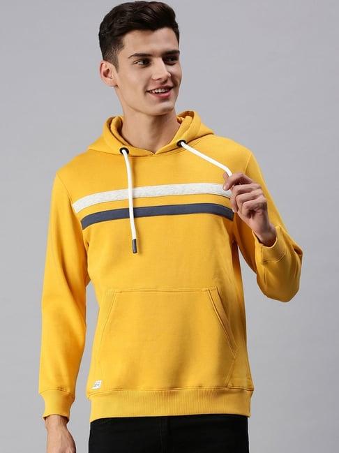 showoff yellow cotton slim fit striped hooded sweatshirt