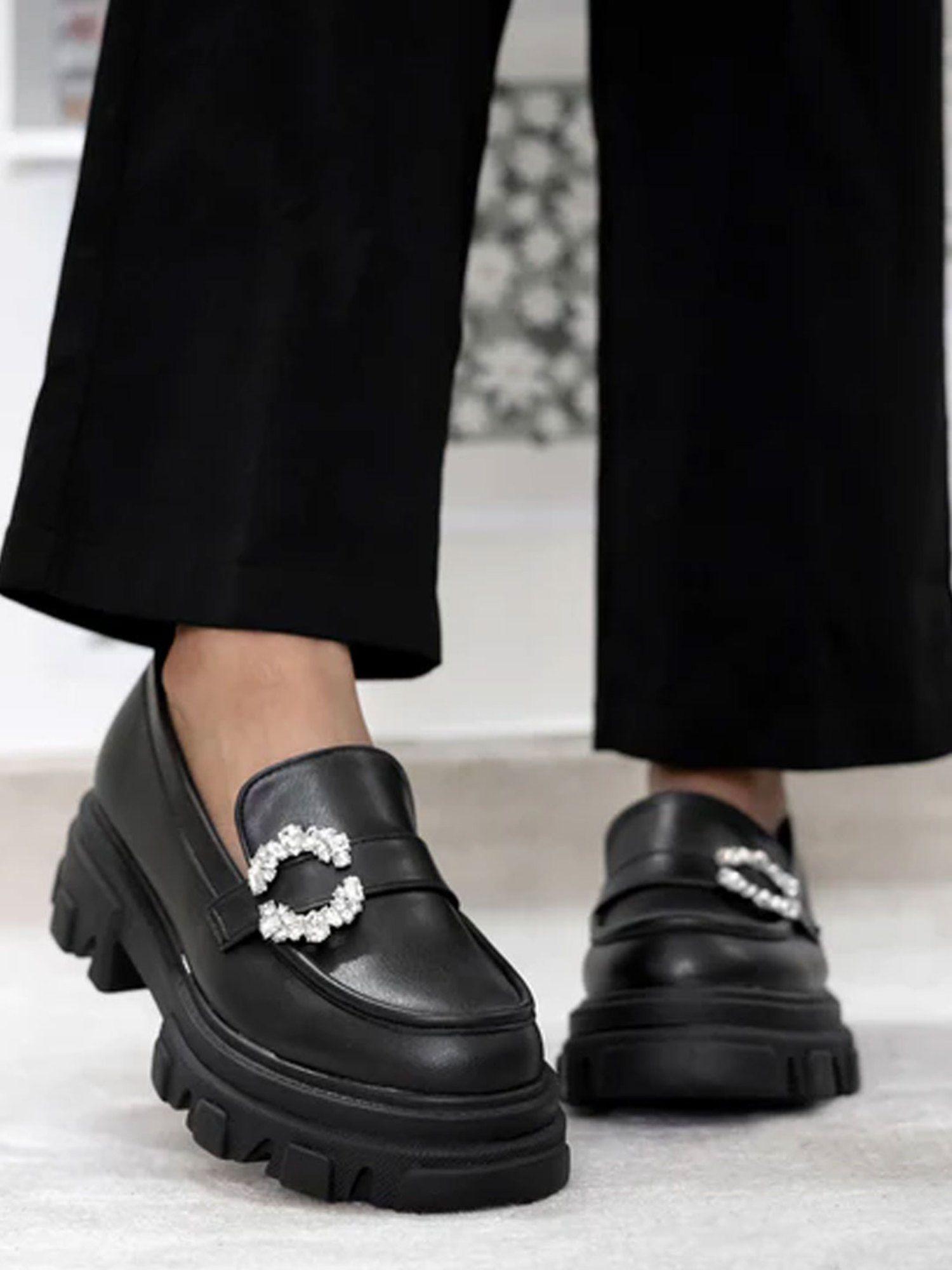 side studded buckle detailed black loafers for girls