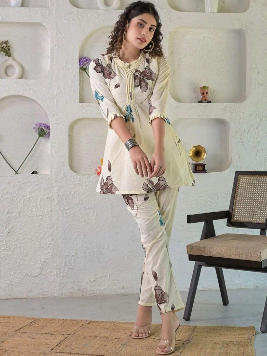 sidyal floral printed straight a-line kurta with trouser