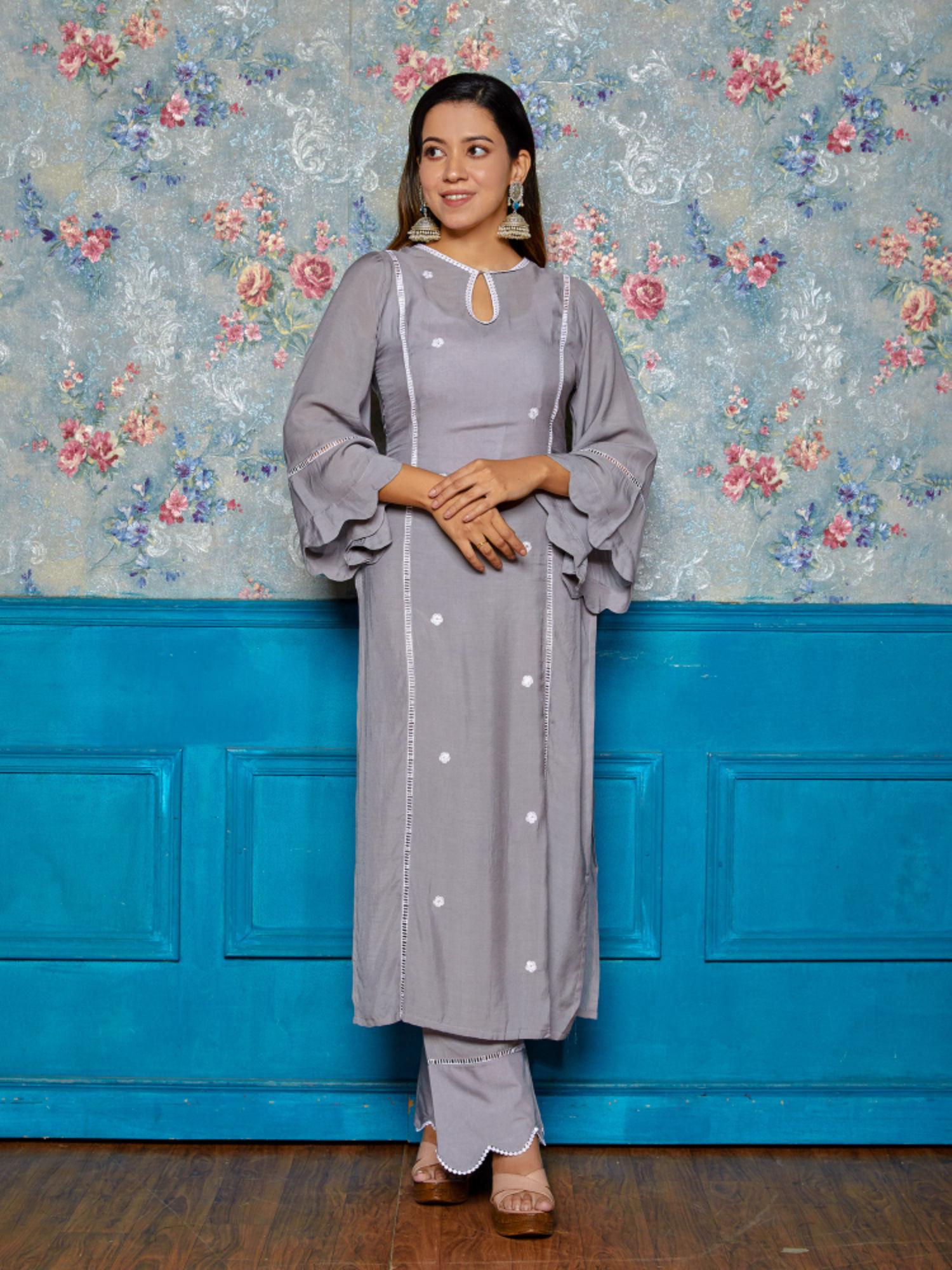 silver grey lacy muslin kurta with pant (set of 2)