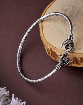 silver-plated stretch bracelet