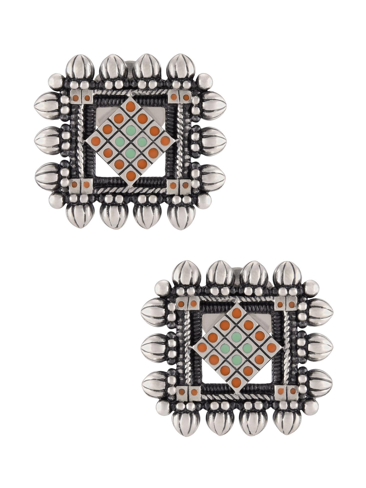 silver square chandrika ear studs