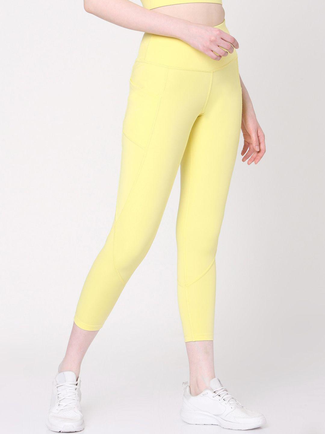 silvertraq women yellow rapid dry anti-odour aura 7/8 cropped tights