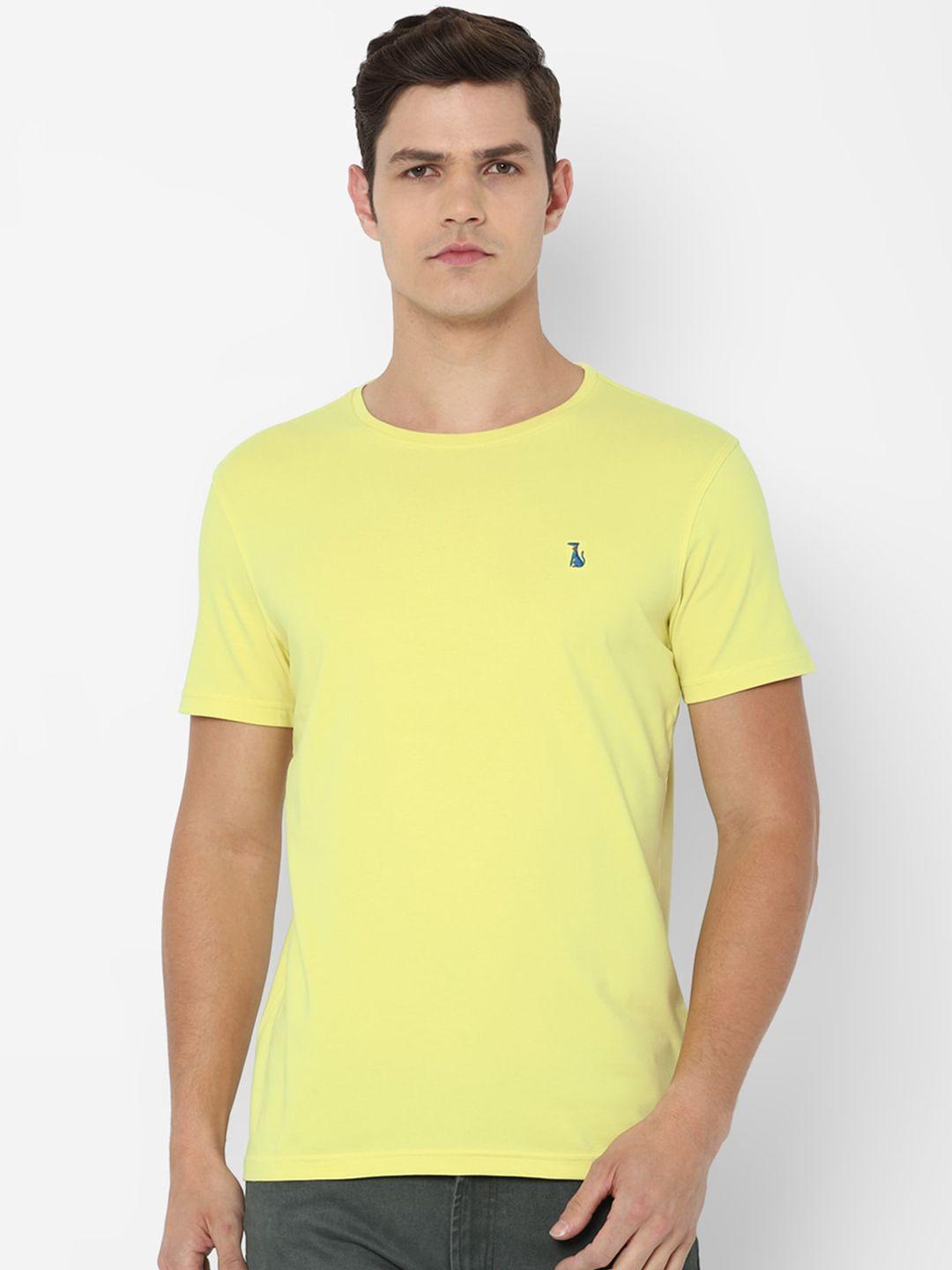 simon carter london men yellow solid slim fit cotton t-shirt