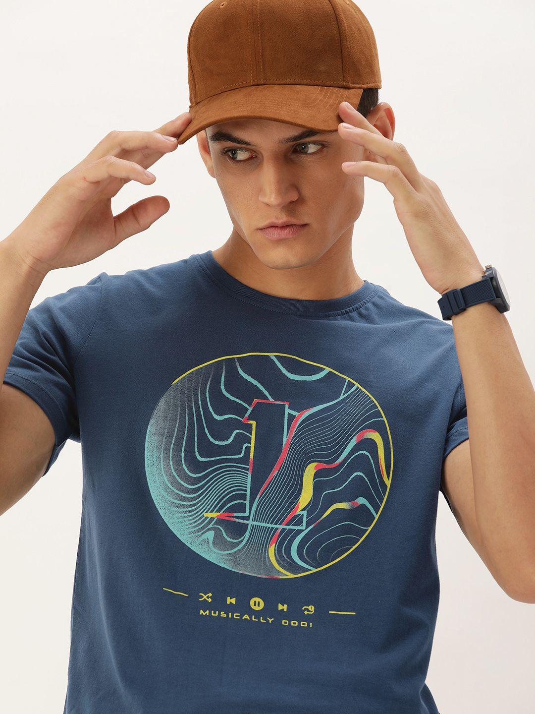 single men blue graphic printed round-neck pure cotton casual t-shirt