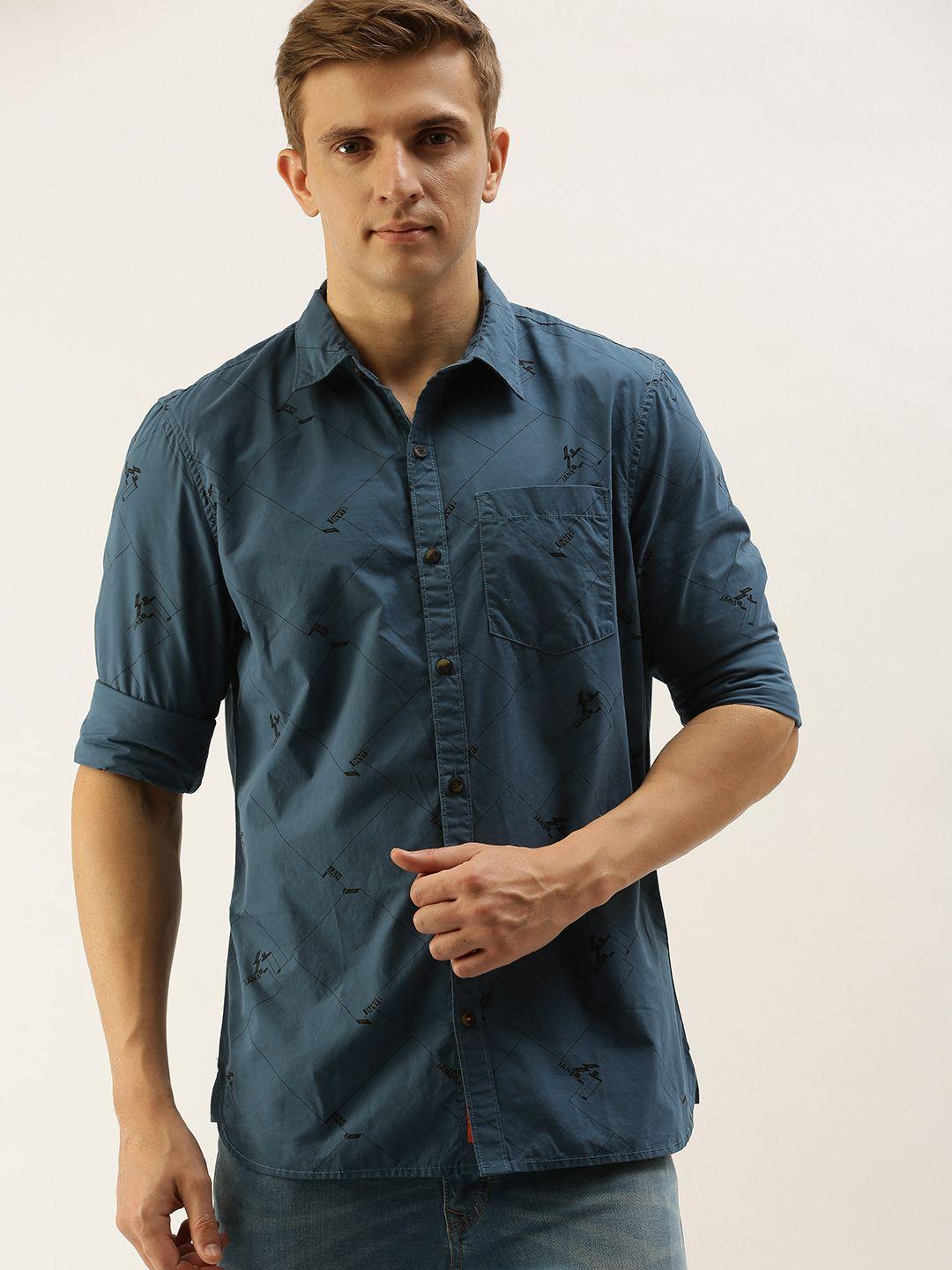 single men blue slim fit solid casual shirt