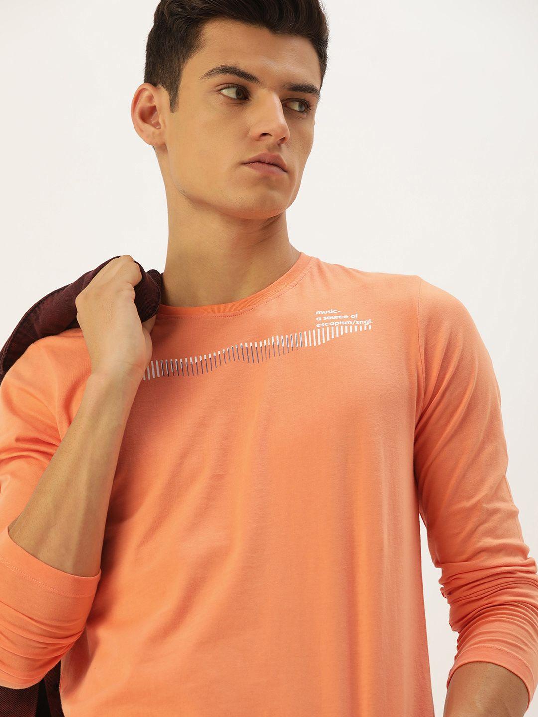 single men coral orange typography printed pure cotton slim fit t-shirt