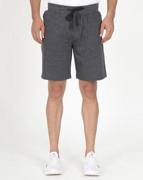 single-pleat city shorts with elasticated waist