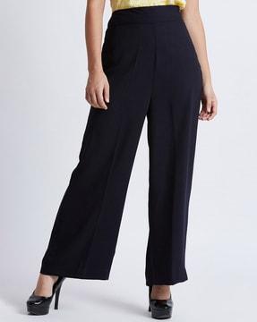 single-pleated flared trousers