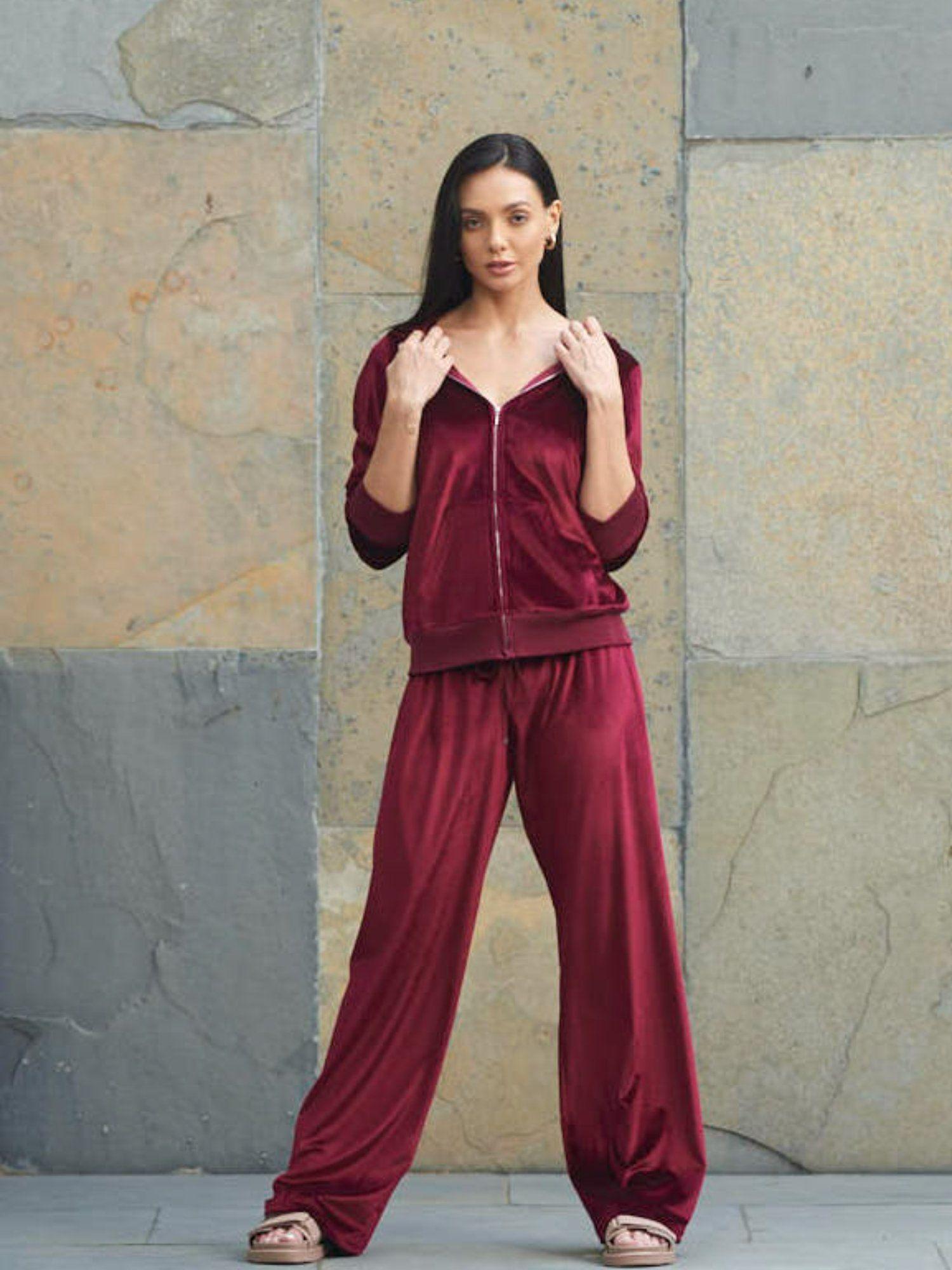 sipl1069 flared burgundy velvet joggers for women