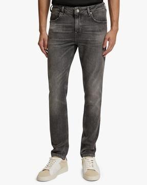 skim skinny fit jeans