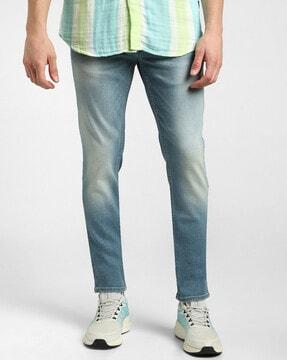 skinny fit jeans with 5-pocket styling