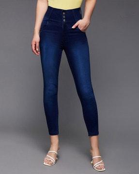 skinny fit jeans with 5-pocket styling