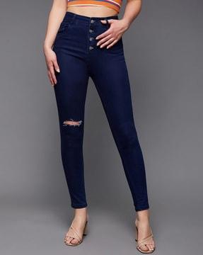 skinny fit jeans with 5-pocket styling