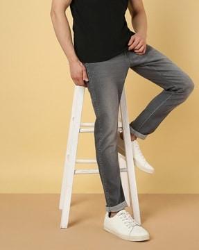 skinny fit jeans with insert pockets