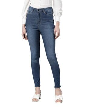 skinny fit jeans with insert pockets