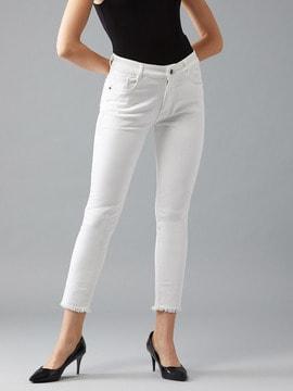 skinny jeans with frayed hems