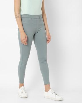 skinny pants with insert pockets