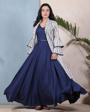 skirt-suit set with printed shrug