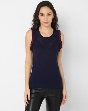 sleeveless top with ruffled trims