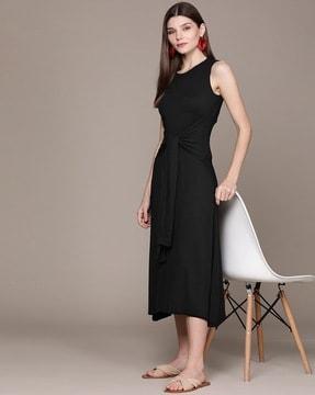sleeveless a-line dress with tie-up styling