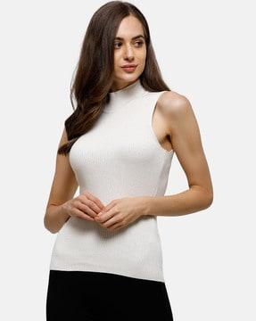 sleeveless high-neck pullover